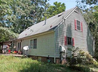 4300 Meadowcrest Dr, Chapel Hill, NC 27516