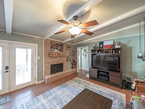 4th image of 3314 W Dengar Ave
