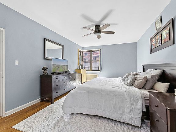 4th image of 69-60 108th St APT 708