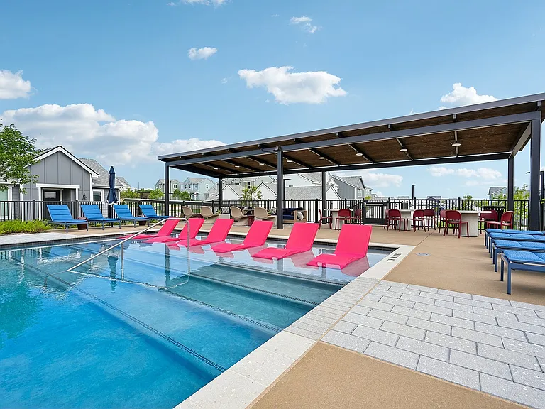 YardHomes Rowlett Creek Swimming Pool