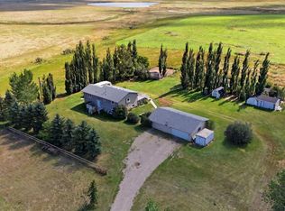 241081 N Township Road 232, Wheatland County, AB T1P 0N7