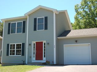 859 Porters Point Rd, Colchester, VT 05446