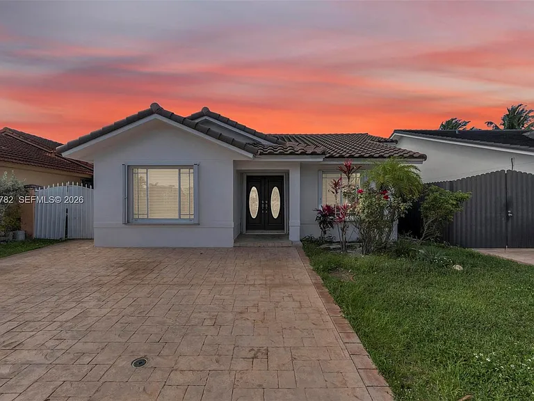 14480 SW 115th Ter — Photo 3