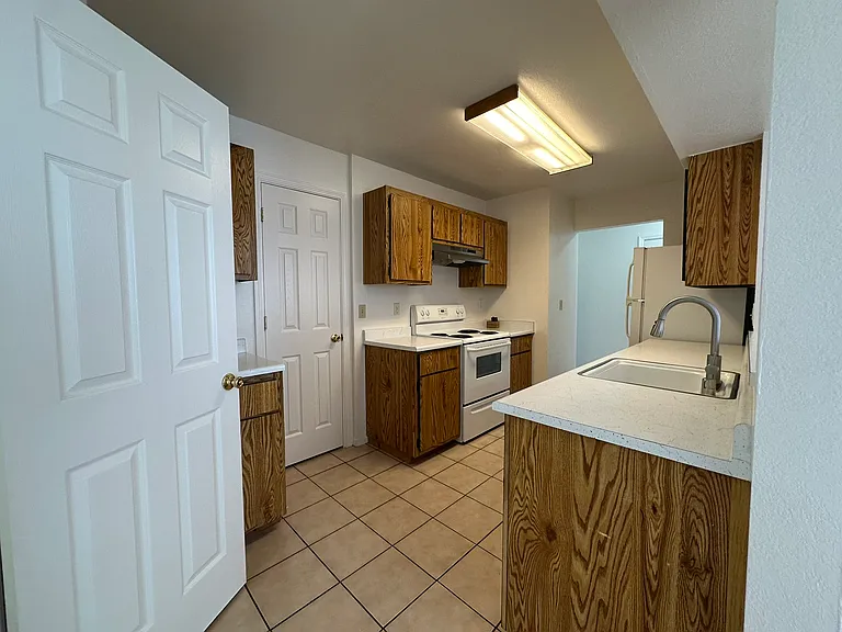 3339 La Canada Dr #A — Photo 8