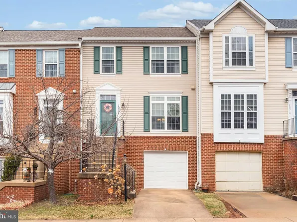 20908 Butterwood Falls Ter, Sterling, VA 20165