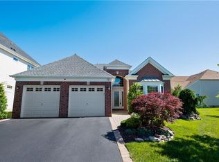 93 Masters Dr, Monroe Township, NJ 08831