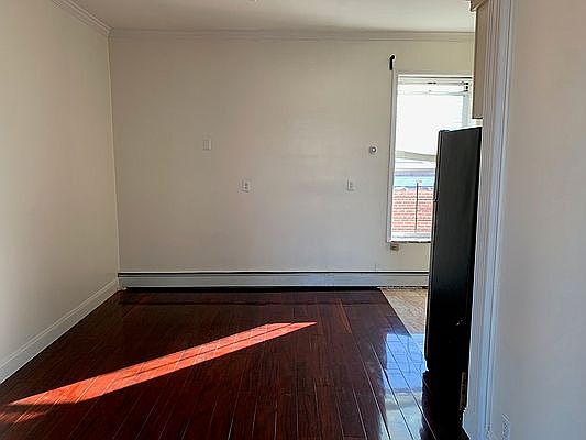 3rd image of 8777 19th Ave #3