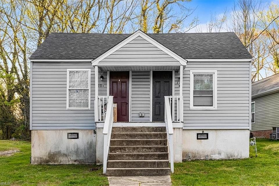 1st image of 210 Morgan Pl