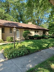 210 Maple Ln, Thornton, IL, 60476