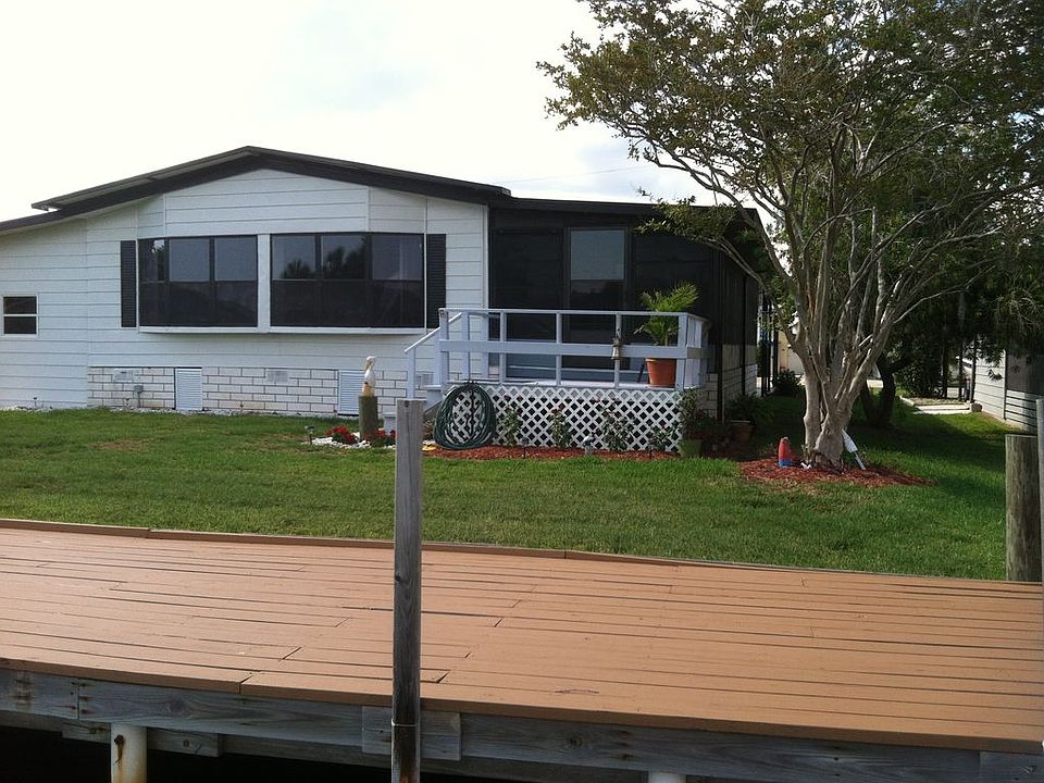 1st image of 11652 W Brightwater Ct