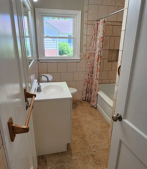 308 Main St — Photo 13