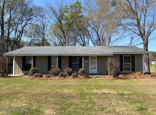 386 Tom Berry Rd, Mendenhall, MS 39114