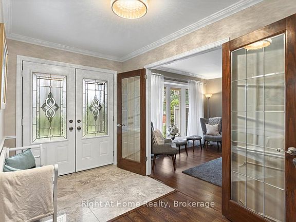 4th image of 437 Shoreacres Rd