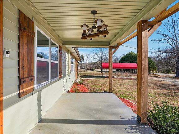 2nd image of 110 Corbett York Rd