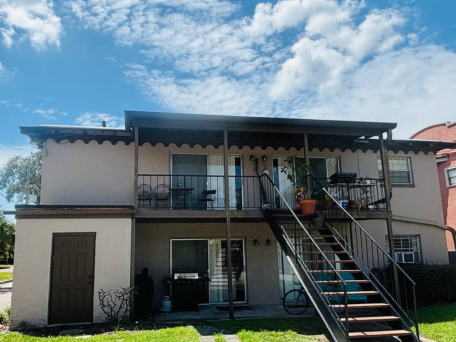 2 bed, 995 sqft, $1,825 — Photo 2
