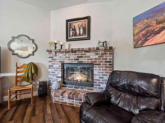 5th image of 900 Saint Andrews Dr #401