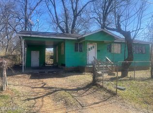 3104 Sears St, Jackson, MS 39213