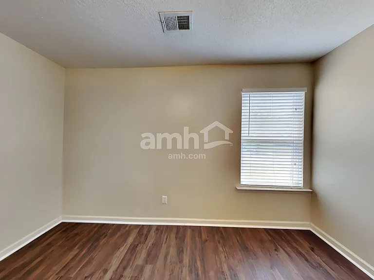 7343 Hampton Valley Cv — Photo 20