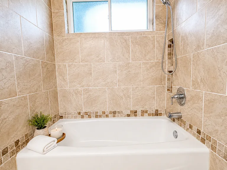 601 Ascot Dr — Photo 14