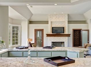 7012 Rancho La Cima Dr, Rancho Santa Fe, CA 92067