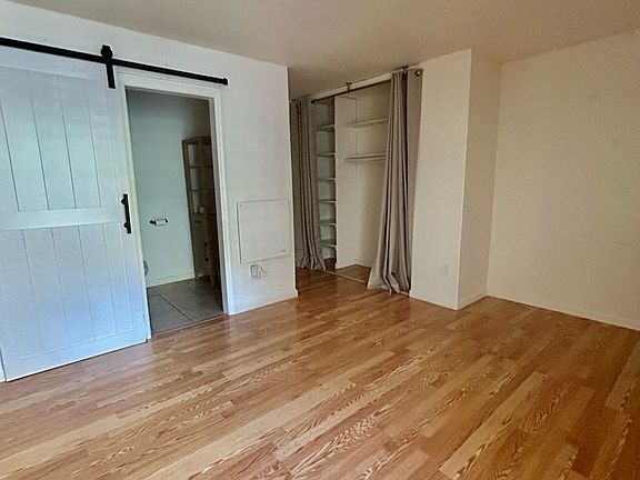 5th image of 5452 Adobe Falls Rd Unit 3