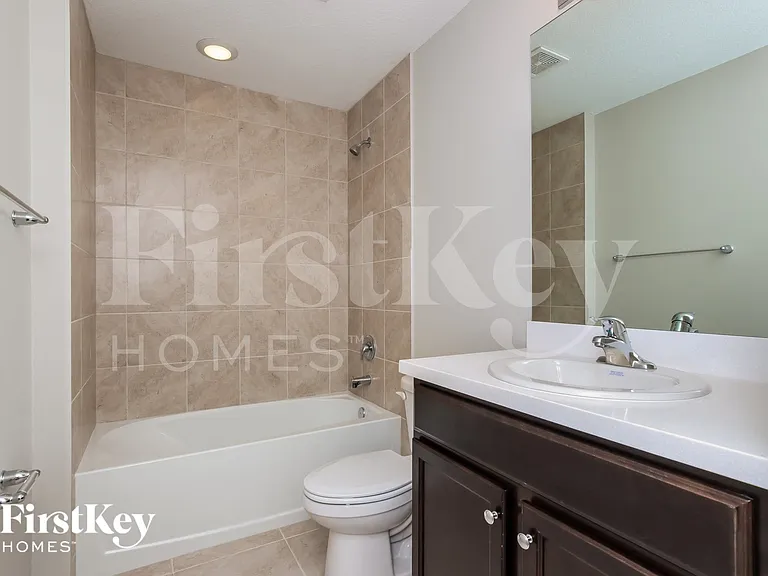 530 Ortega St SE — Photo 13