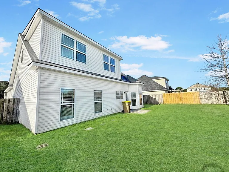 186 Savannah Ln — Photo 22