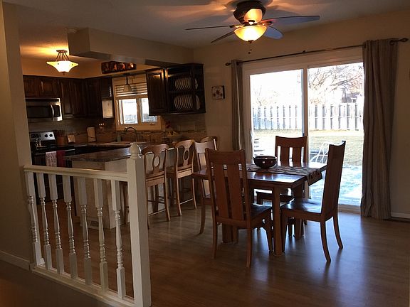 4th image of 923 Parkridge Ct