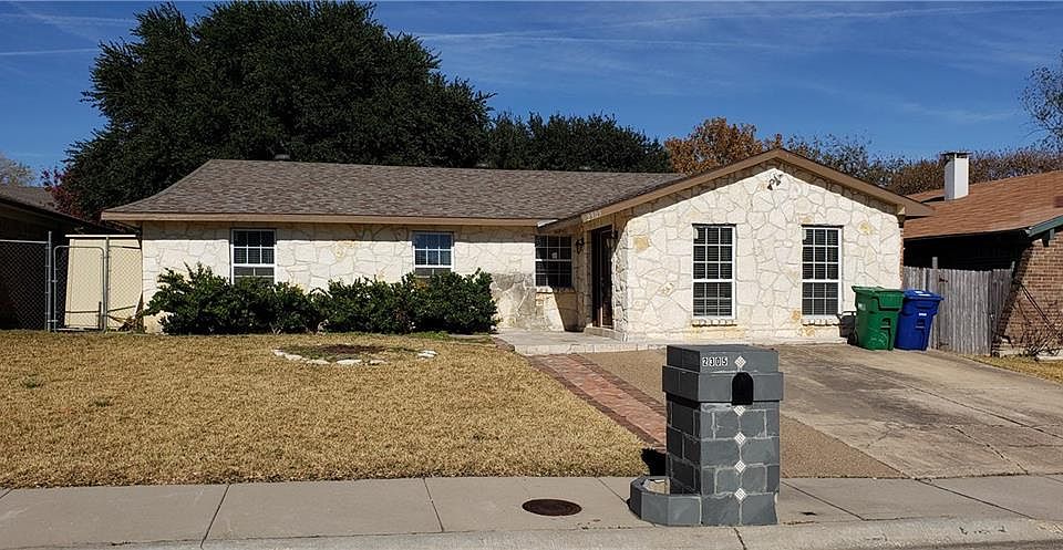 1st image of 2305 Benbrook Dr