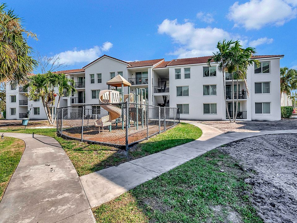 1st image of 1216 Villa Lane #1216