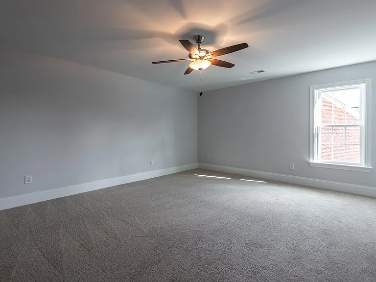 201 Pin Oak Ct — Photo 28