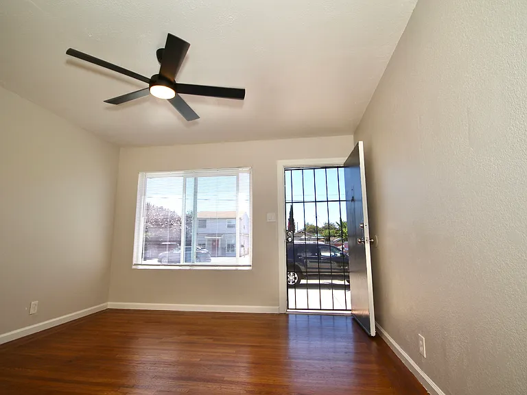 21764 Vallejo St #46 — Photo 8