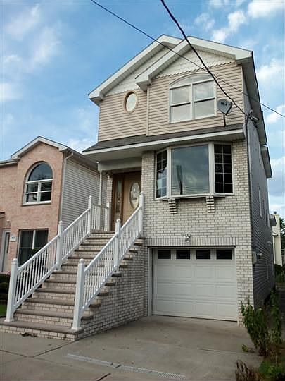 1st image of 409 Brighton St