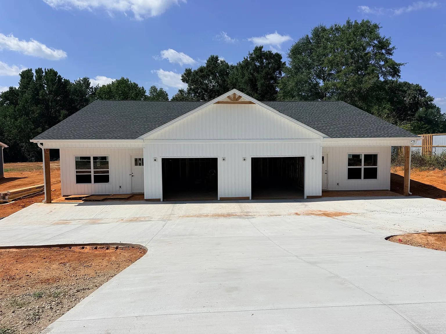 3 bed, 1200 sqft, $1,650 — Photo 3