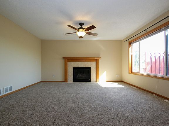 5th image of 5764 200th St W