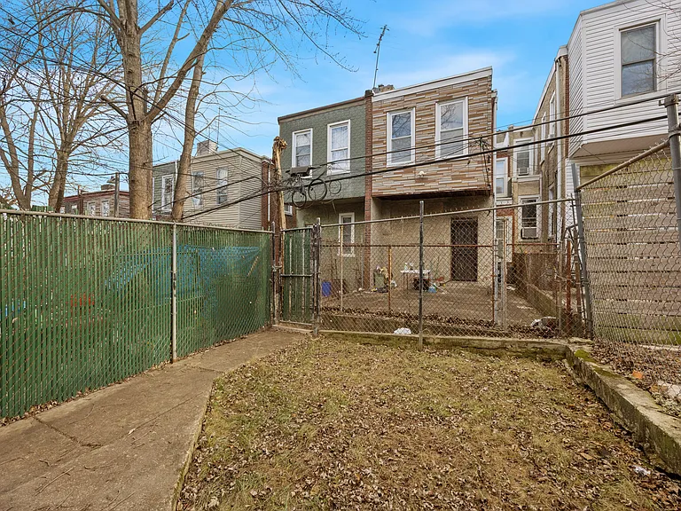 254 W Zeralda St — Photo 25