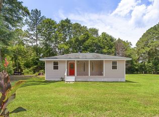 55 Simpson Dr, Ovett, MS 39464