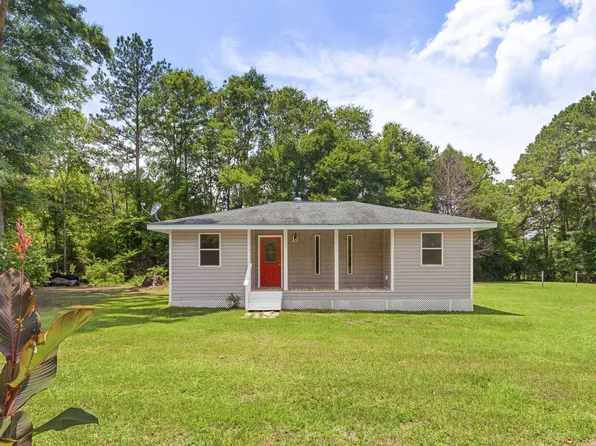 55 Simpson Dr, Ovett, MS 39464