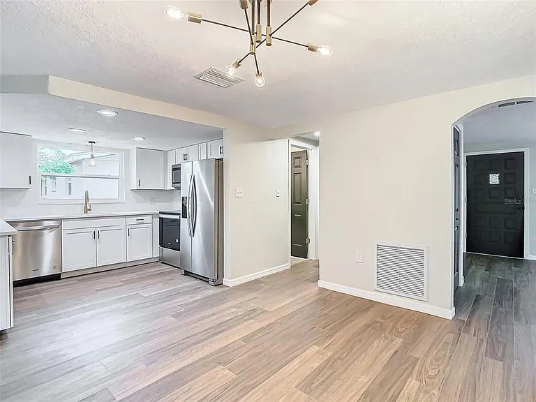7414 Rockwood Dr — Photo 11