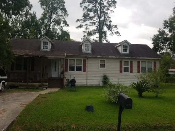 723 Red Oak Ave, Crosby, TX 77532