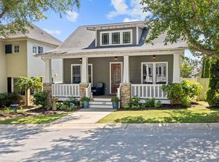 105 White Ash Dr E, Asheville, NC 28803