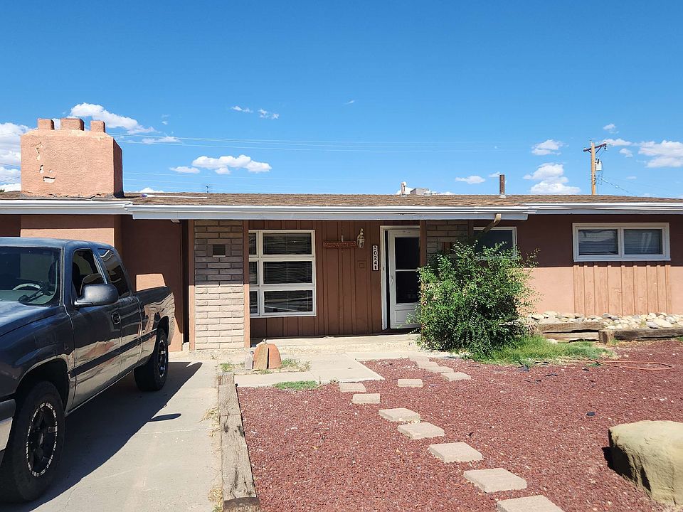 1st image of 3024 Crestridge Dr