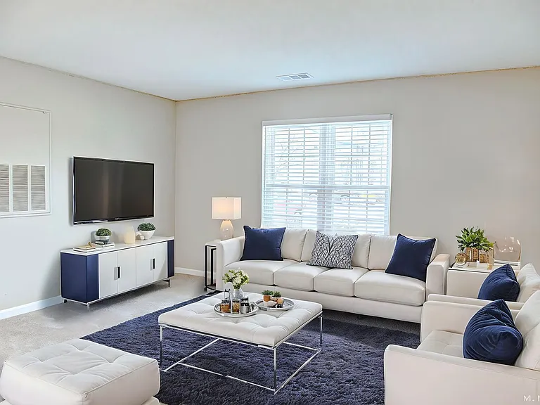 3695 Claypond Rd #H — Photo 32