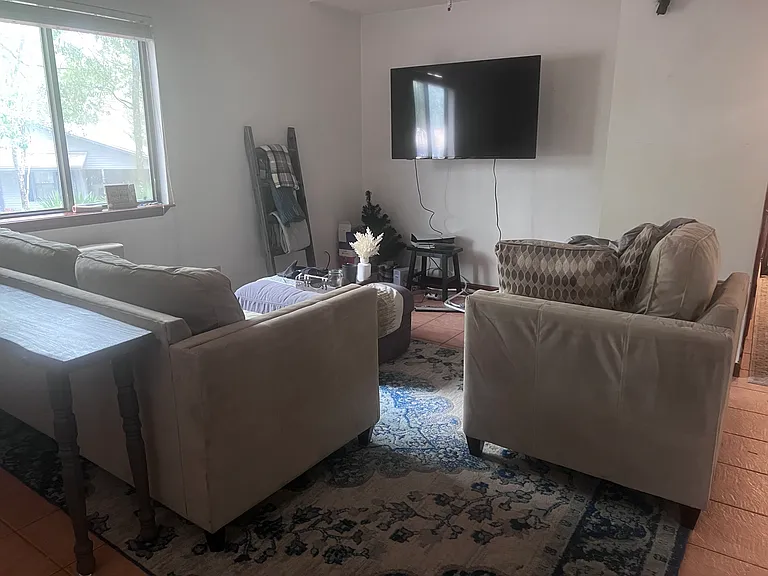 425 Muskegon Ave — Photo 20