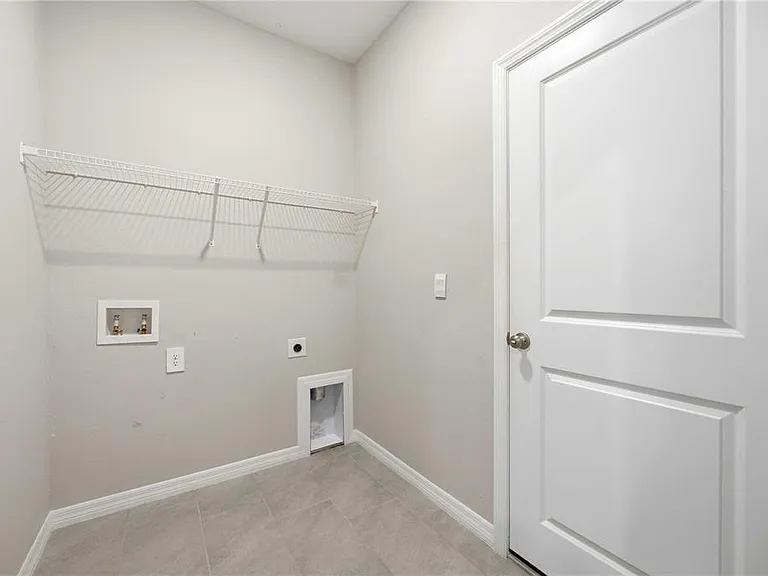 5719 Woodland Sage Dr — Photo 30