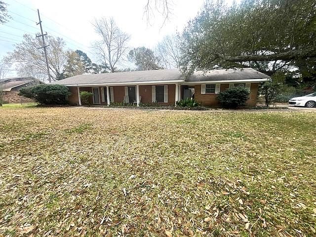 1st image of 351 Browns Bend Rd