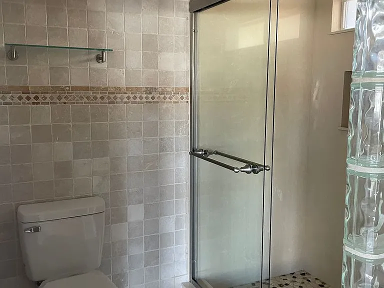 501 Marbella Ln — Photo 10