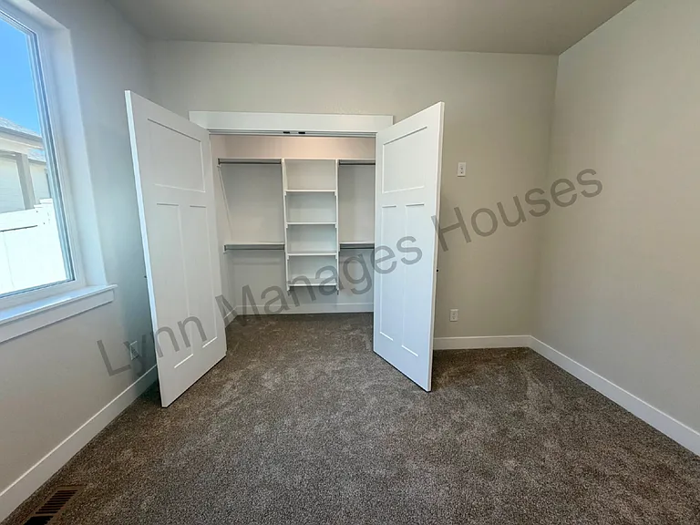 4000 Arrowhead Trl — Photo 32