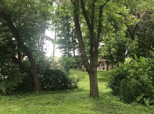 8172 Hess Ave, La Grange, IL 60525