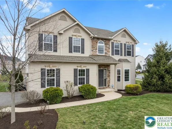 131 Sunset Dr, Allentown, PA 18104